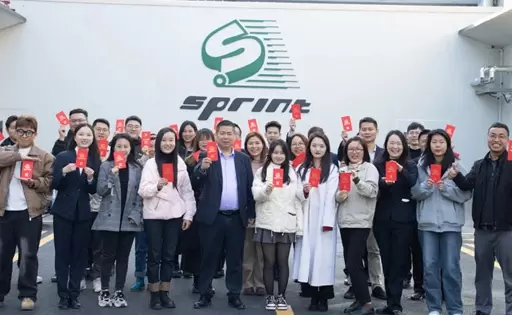 SprintPCB rozpoczyna rok 2025 z pasją i celem: Nowy Rok, Nowy Początek!